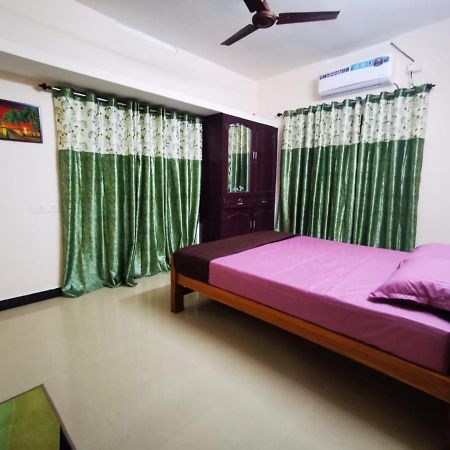 J2 Home Stay - Luxury Homes With Caravan Services Thiruvananthapuram Zewnętrze zdjęcie