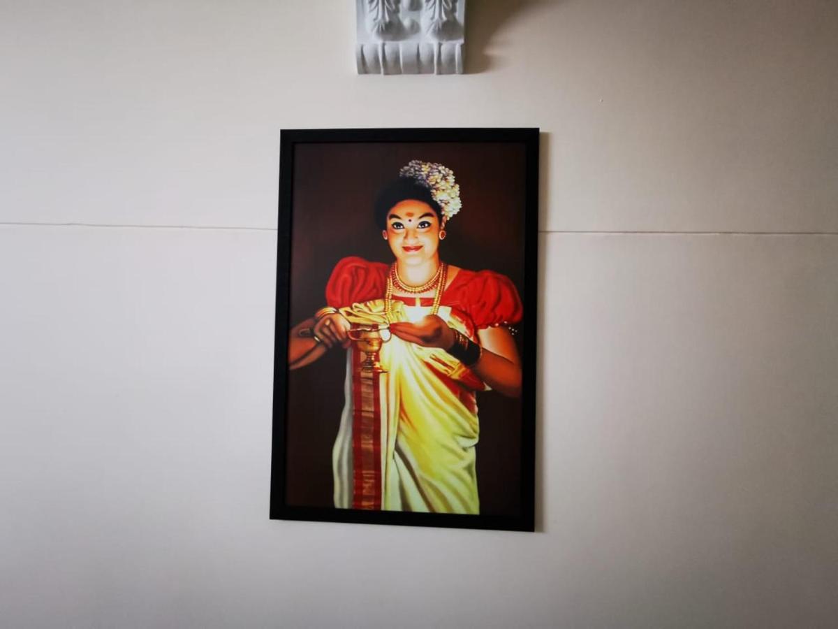 J2 Home Stay - Luxury Homes With Caravan Services Thiruvananthapuram Zewnętrze zdjęcie