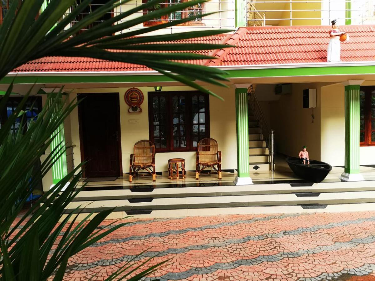 J2 Home Stay - Luxury Homes With Caravan Services Thiruvananthapuram Zewnętrze zdjęcie
